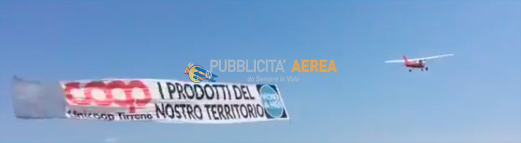 pubblicita aerea in volo per la coop